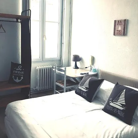 2 Etoiles Et Restaurant Le Galet Bleu Фура