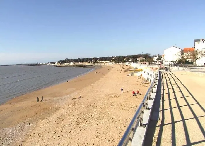 2 étoiles Et Restaurant Le Galet Bleu Hotel 2*